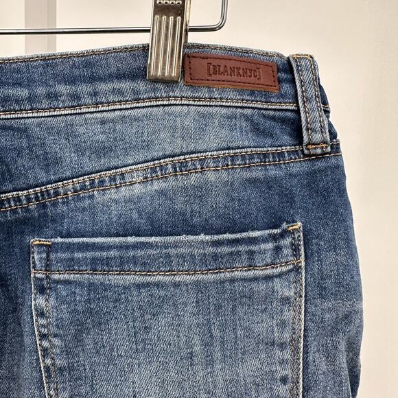 Blank NYC Zip Detail Frayed Denim Jean Skirt 29 Blue Casual Whiskered Faded Mini - Picture 7 of 9